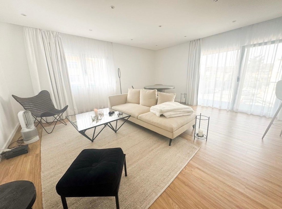 Apartment in Estoril, Cascais e Estoril, Lisbon 2 - 18938897
