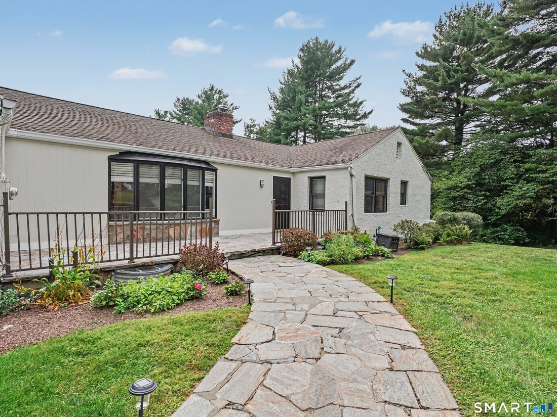 House in Stamford, Connecticut, United States 4 - 18938899