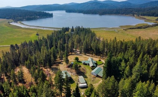 House in Newman Lake, Washington, United States 1