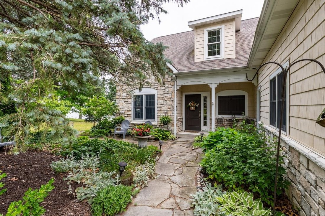 House in Hamilton, Indiana, United States 2 - 18938914