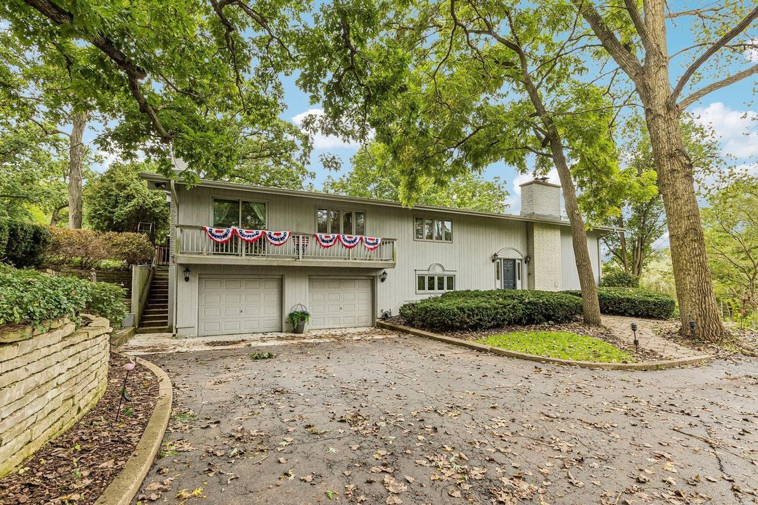 House in Spring Grove, Illinois, United States 1 - 18939025