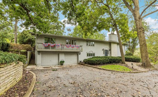 House in Spring Grove, Illinois, United States 1