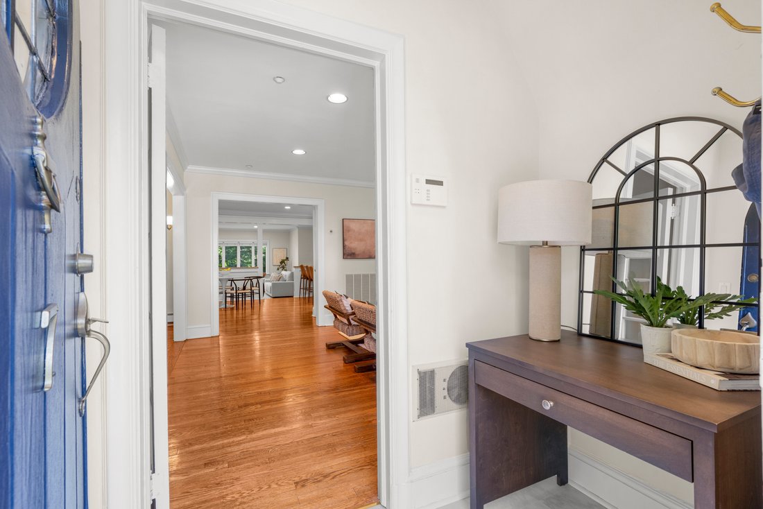 House in Larchmont, New York, United States 3 - 18939032