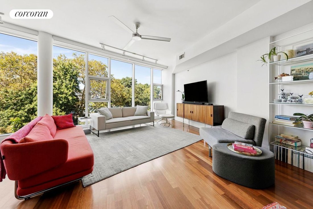 Condo in New York, New York, United States 2 - 18938985
