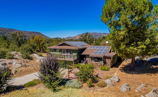 House in Oakhurst, California, United States 1