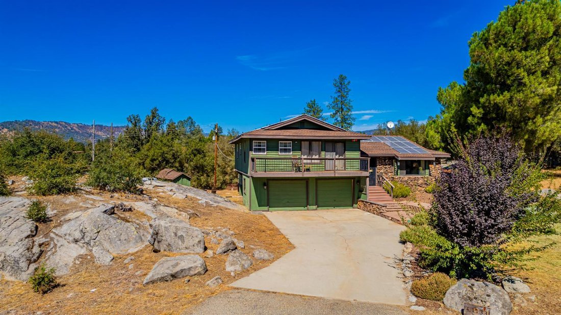 House in Oakhurst, California, United States 3 - 18939028