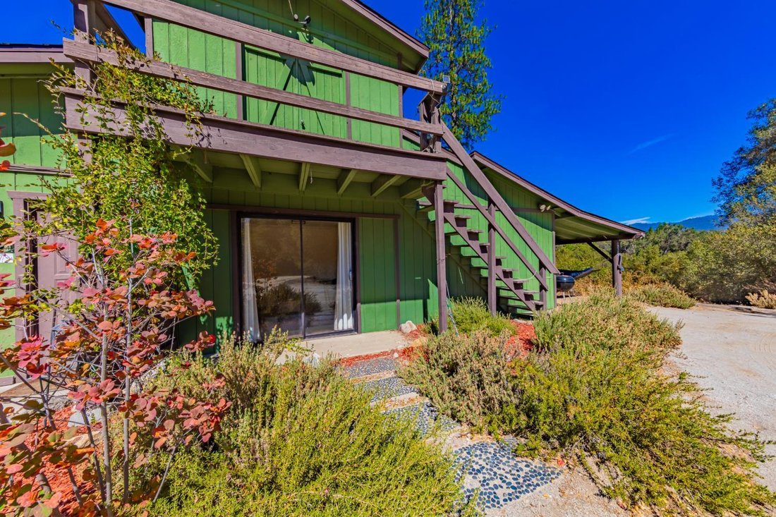 House in Oakhurst, California, United States 5 - 18939028