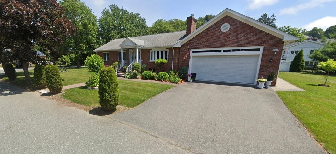 House in Saugus, Massachusetts, United States 2 - 18938986