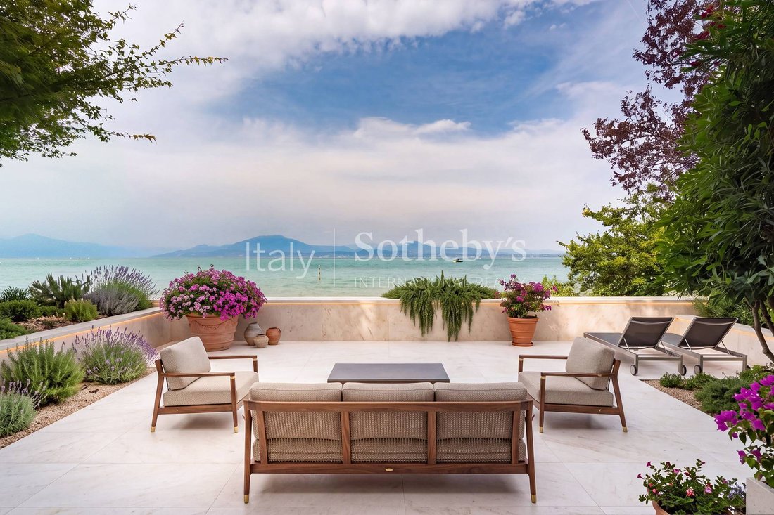 House in Colombare, Sirmione, Lombardy 2 - 18938992