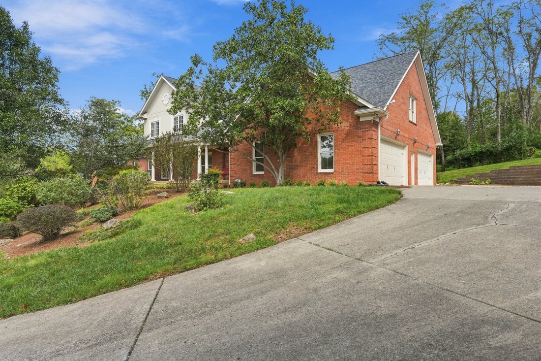 House in Prospect, Kentucky, United States 4 - 18939130
