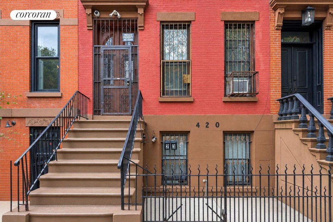 House in New York, New York, United States 2 - 18939124