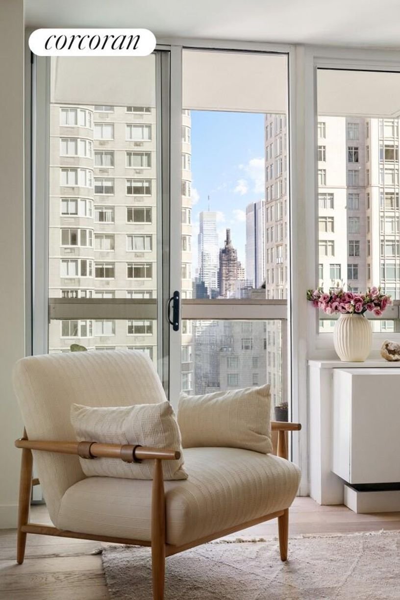 Co Op in New York, New York, United States 4 - 18939090