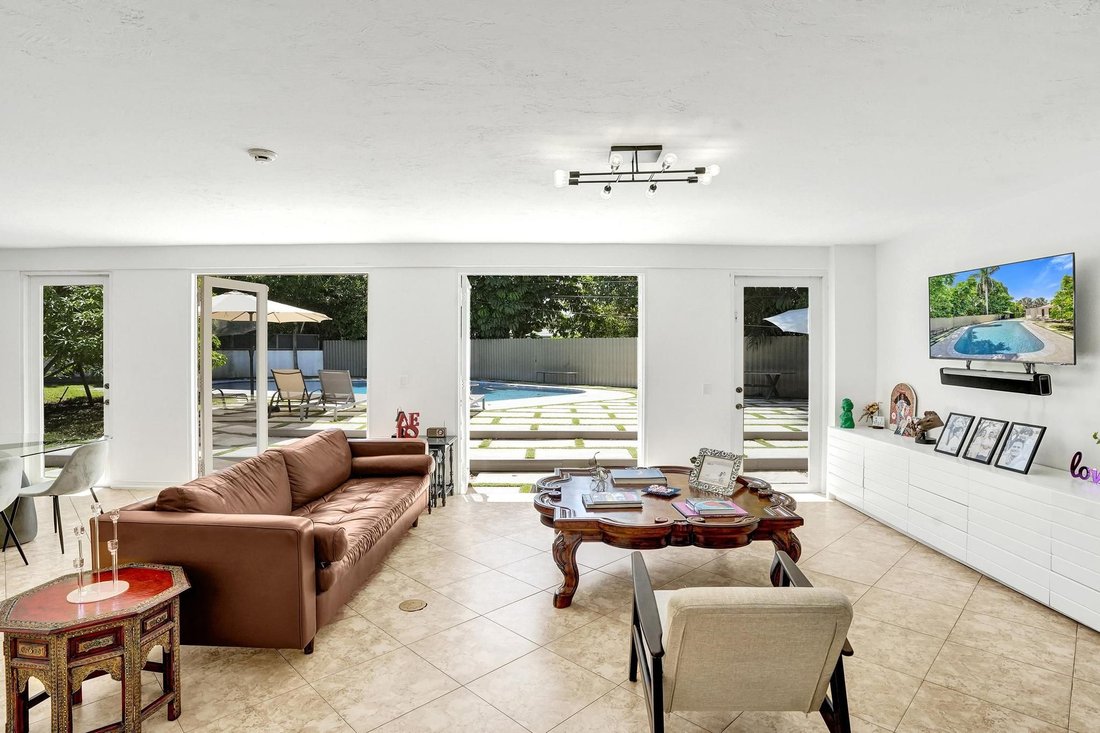 House in North Miami Beach, Florida, United States 4 - 18939132