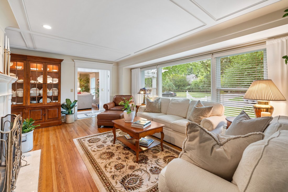 House in Edina, Minnesota, United States 3 - 18939096