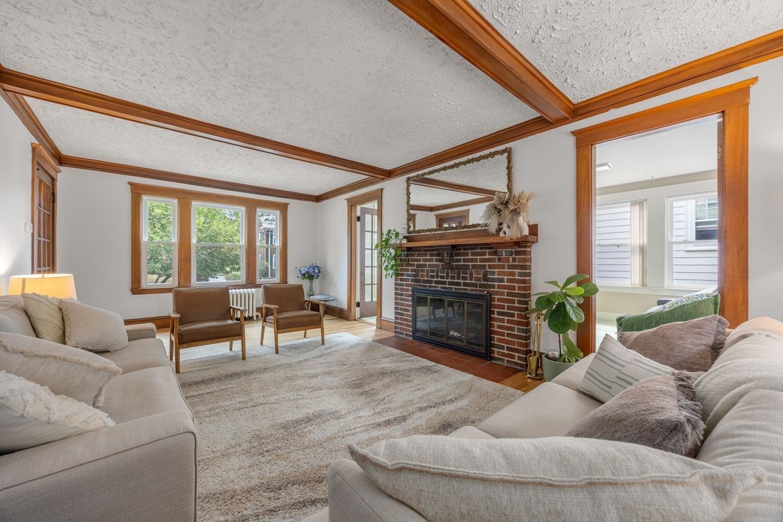 House in Watertown, Massachusetts, United States 4 - 18939071