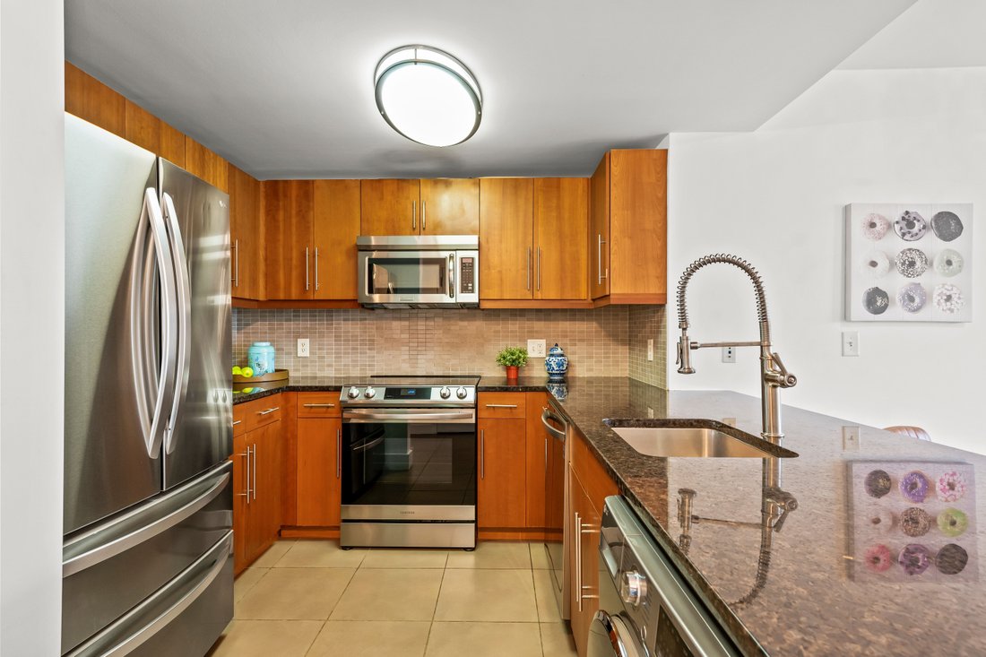 Condo in Jersey City, New Jersey, United States 5 - 18939129