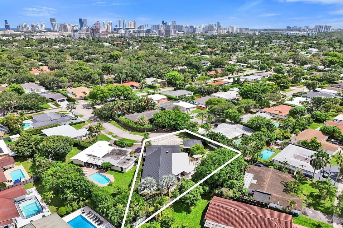 House in North Miami Beach, Florida, United States 2 - 18939132