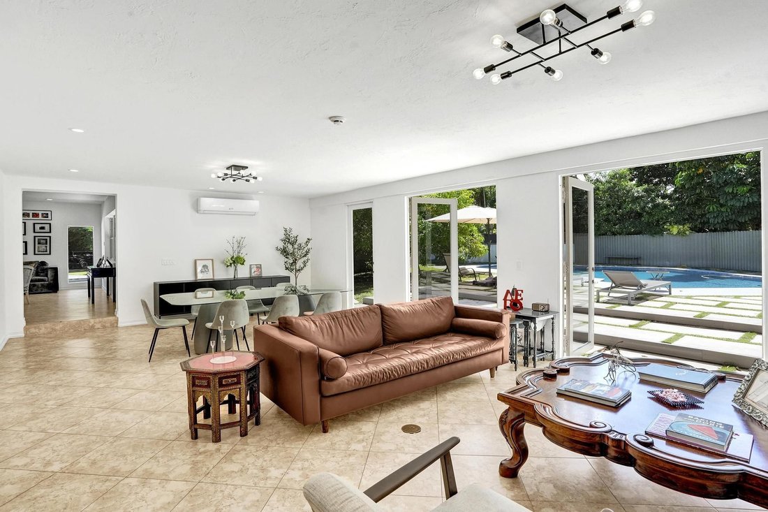 House in North Miami Beach, Florida, United States 1 - 18939132