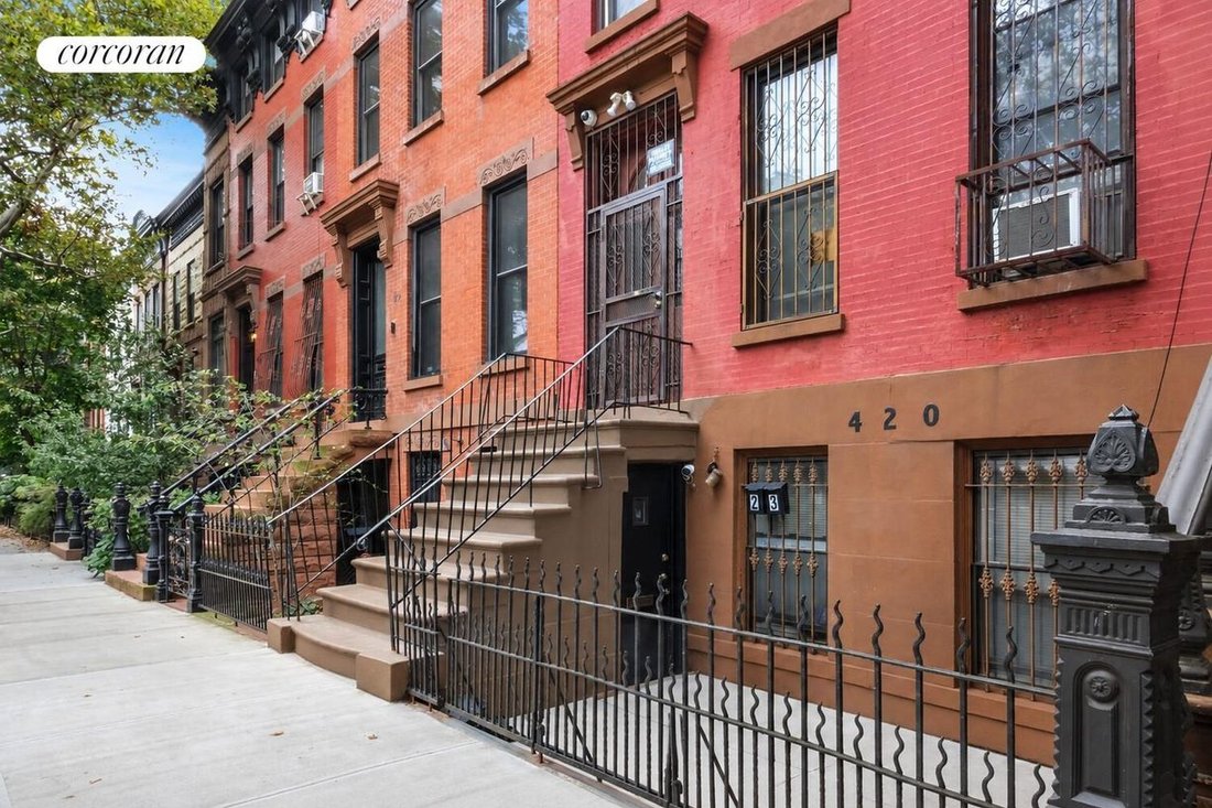 House in New York, New York, United States 3 - 18939124