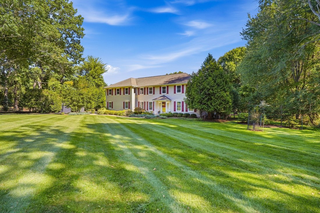 House in Colts Neck, New Jersey, United States 5 - 18939170