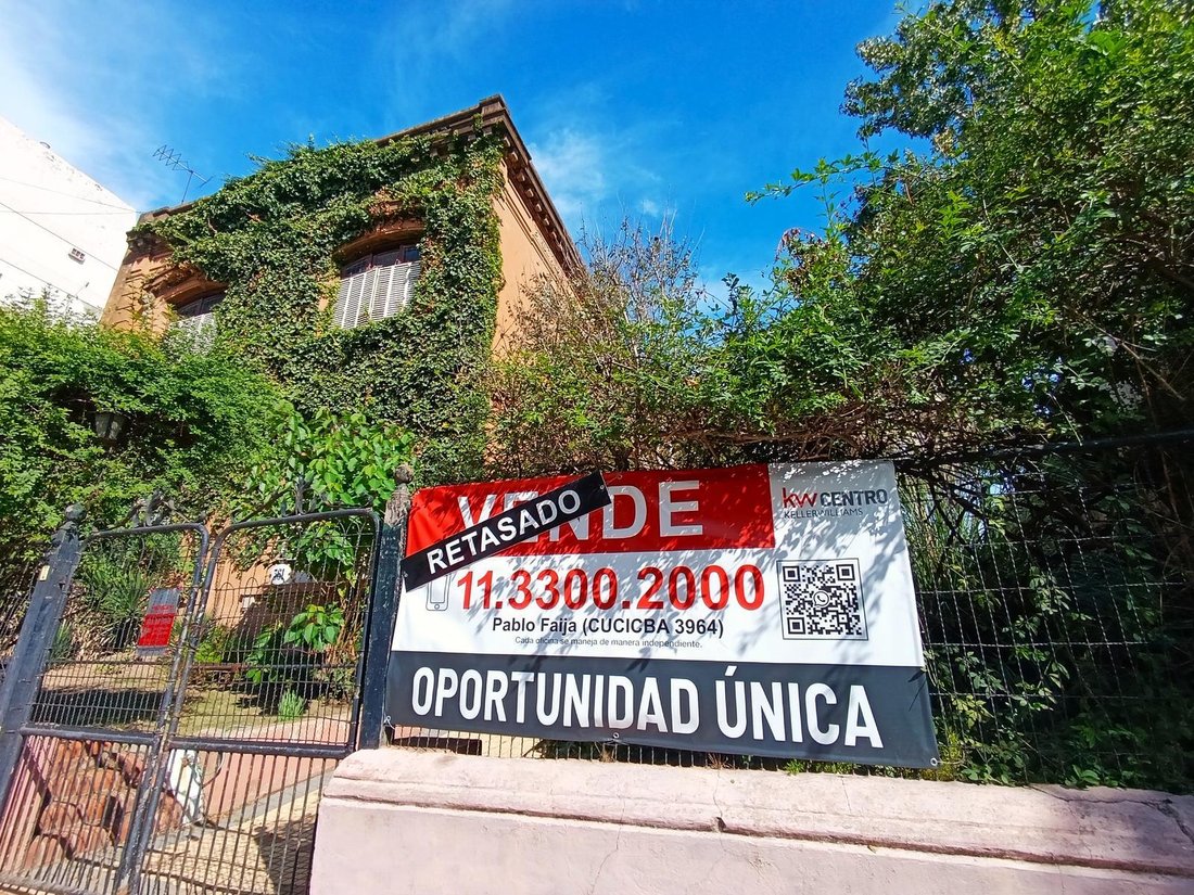 House in Buenos Aires, Buenos Aires, Argentina 1 - 18939156