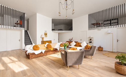 Apartment in Perouses, Paris, Ile-de-France 1