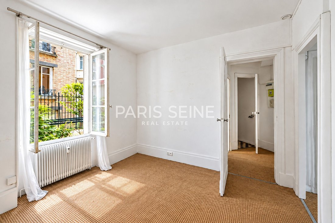 Apartment in Gros Caillou, Paris 7e Arrondissement, Paris 1 - 18944400