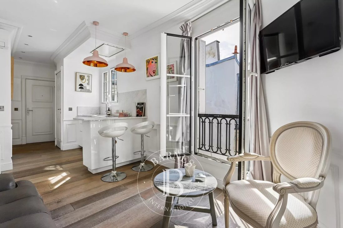 Apartment in Monnaie, Paris 6e Arrondissement, Paris 2 - 18940333