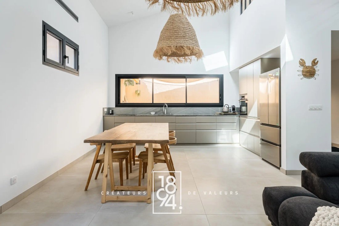 House in Ceyreste, Provence-Alpes-Côte d'Azur, France 4 - 18940406