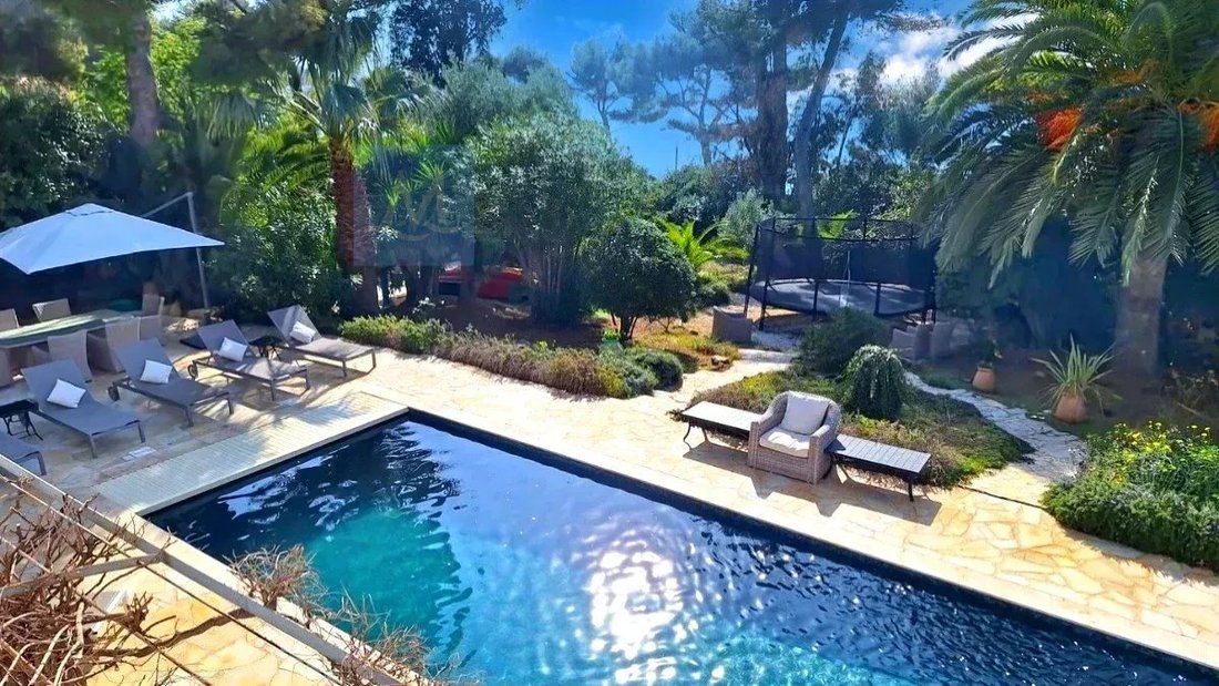 Country House in French Riviera, Provence-Alpes-Côte d'Azur, France 1 - 17282781