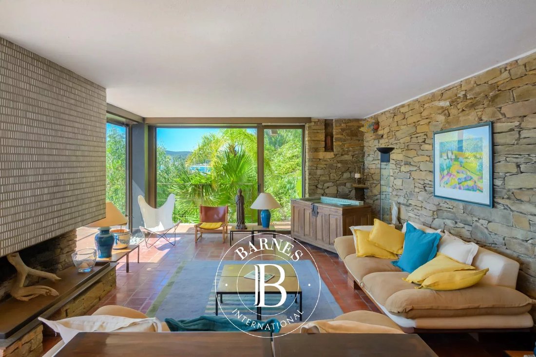Villa in French Riviera, Provence-Alpes-Côte d'Azur, France 3 - 18942087