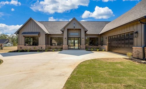 House in Mount Pleasant, Texas, United States 1