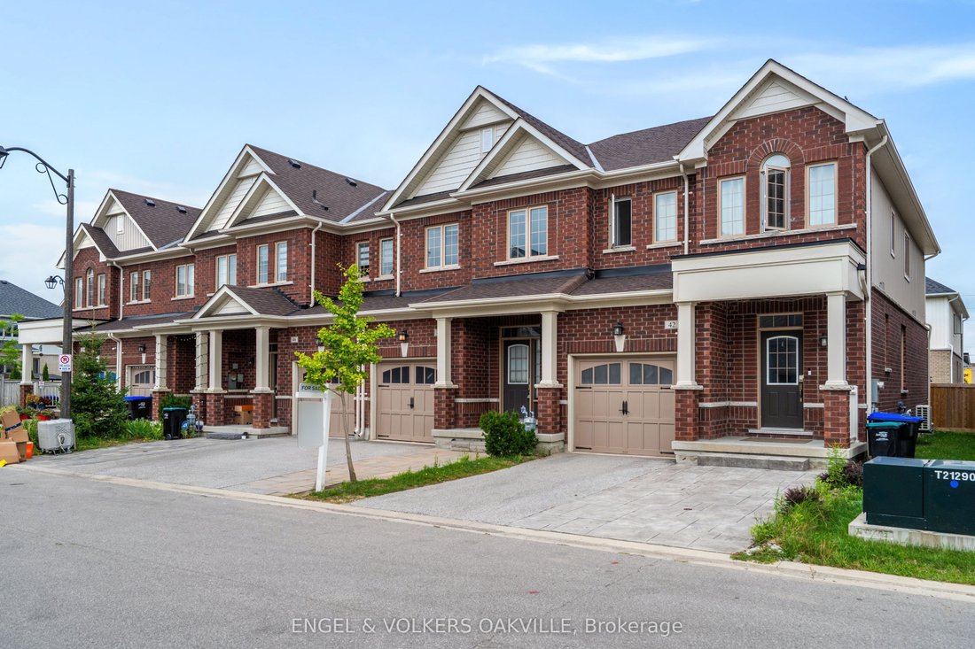 Townhouse in New Tecumseth, Ontario, Canada 2 - 18944024
