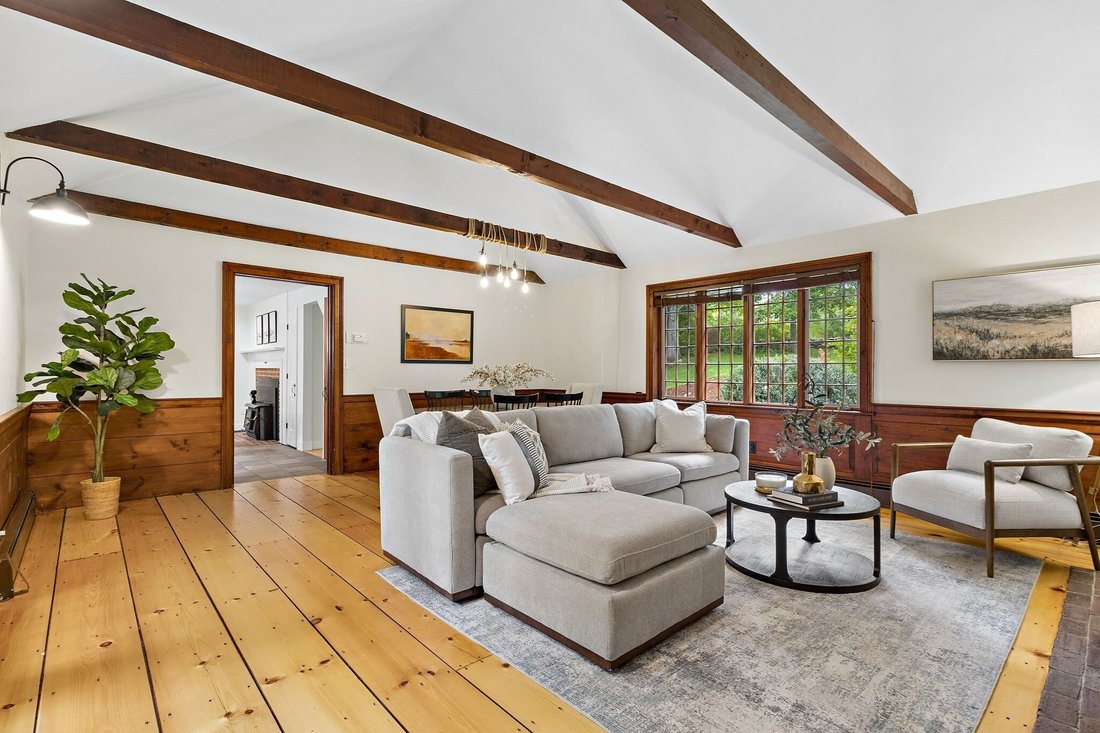 House in Bolton, Massachusetts, United States 5 - 18942780