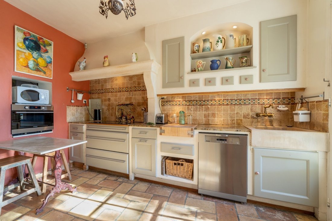 House in Le Village, Sarrians, France 3 - 12616873
