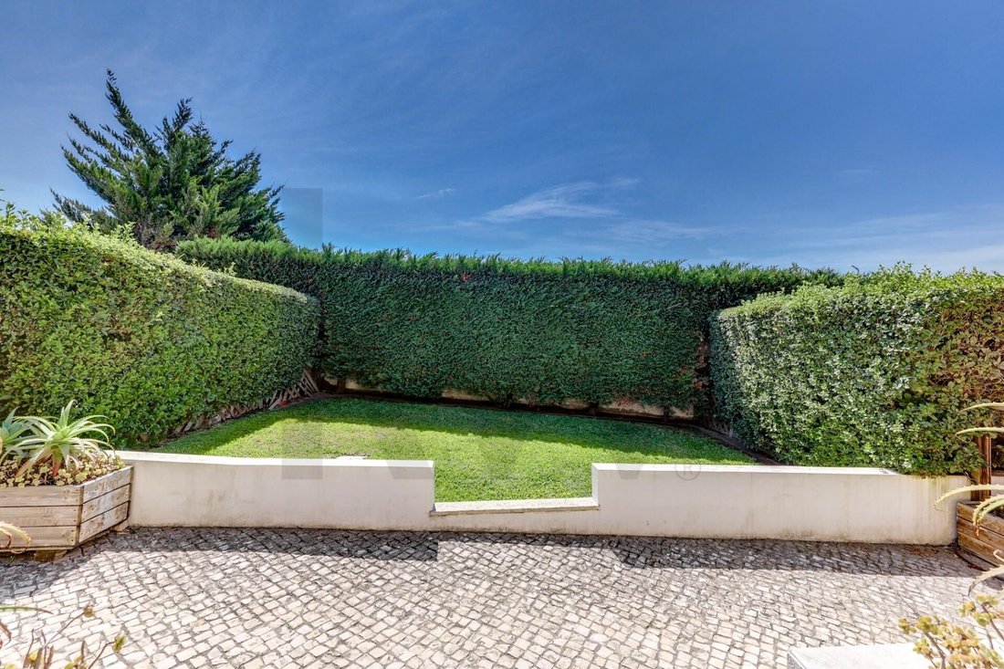 House in Cascais e Estoril, Lisbon, Portugal 2 - 18942816