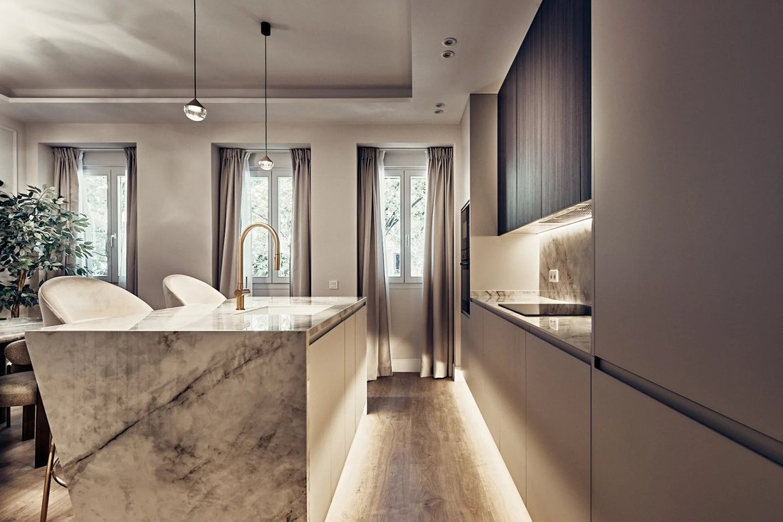 Apartment in Chamberi, Madrid, Spain 4 - 18944124