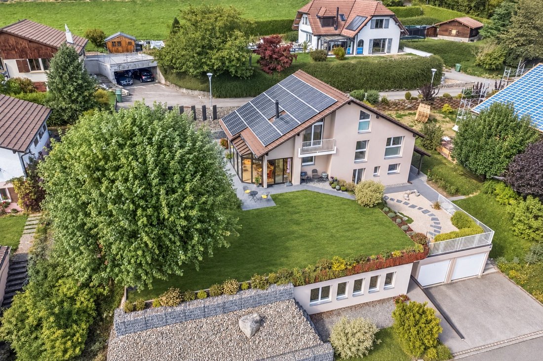 House in Val-de-Ruz, Canton of Neuchâtel, Switzerland 3 - 18940257