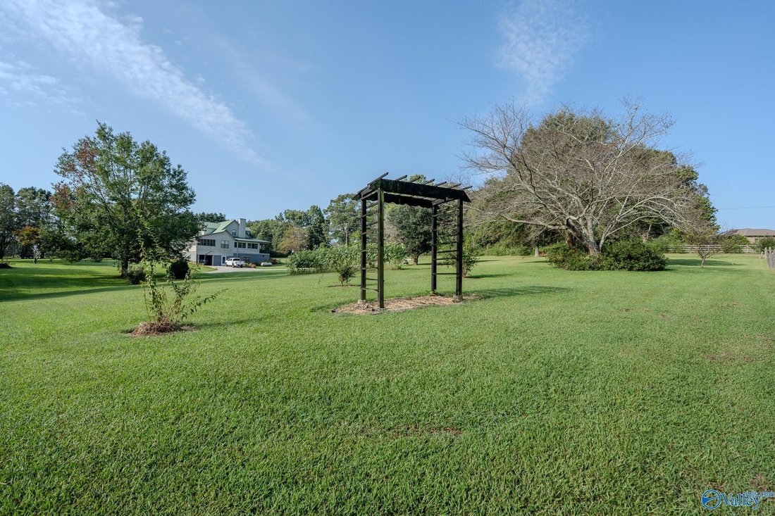 House in Arab, Alabama, United States 5 - 18939337