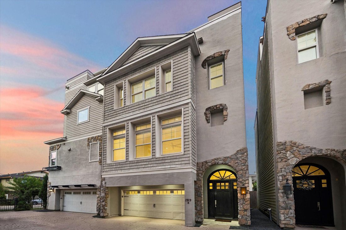 House in Houston, Texas, United States 2 - 18943522