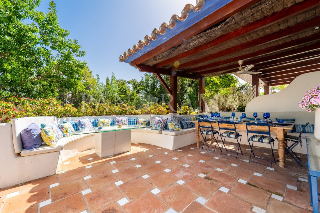 Villa in Marbella, Andalusia, Spain 4 - 15551072