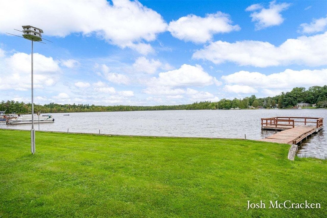 House in Greenville, Michigan, United States 2 - 18943403