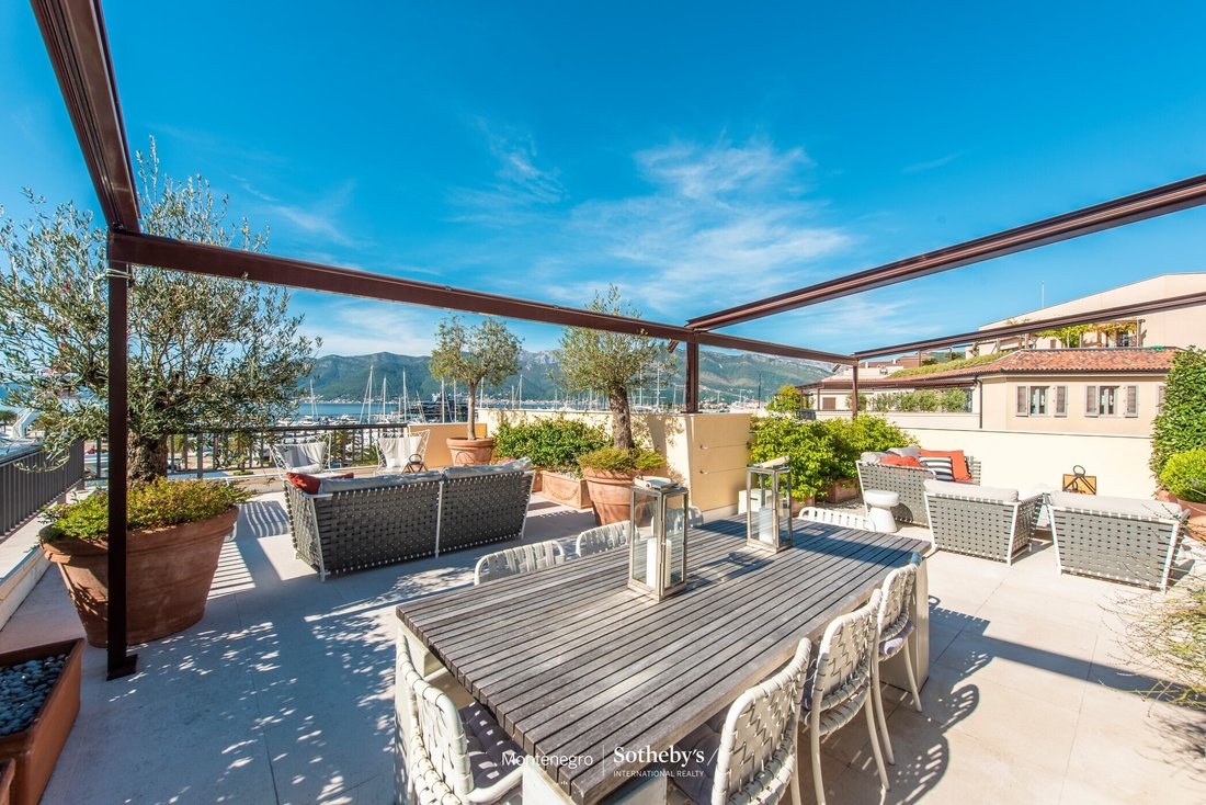 Apartment in Tivat, Tivat Municipality, Montenegro 5 - 18939995