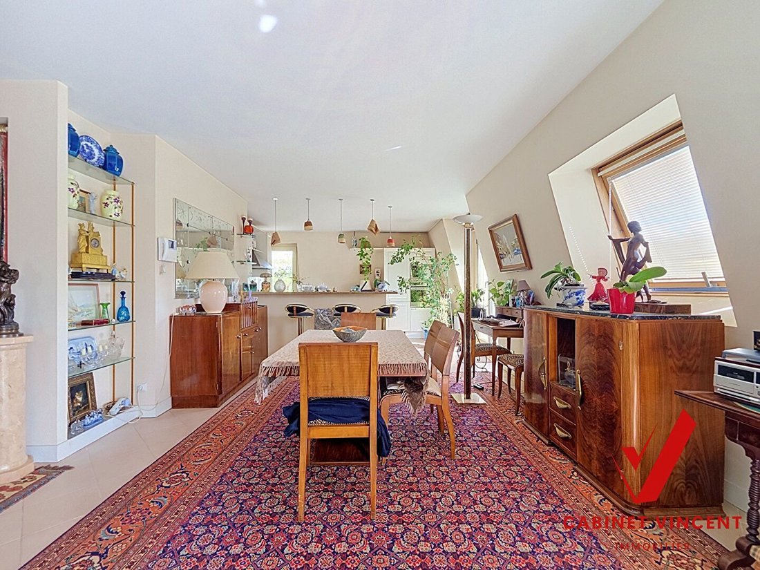 Apartment in Souvenir Français, La Garenne-Colombes, France 3 - 18940480