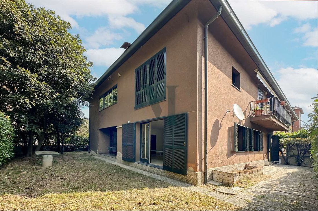 Apartment in Cazzaniga, Monza, Lombardy 1 - 18925771