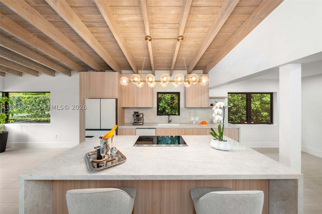 House in Miami, Florida, United States 3 - 18939788