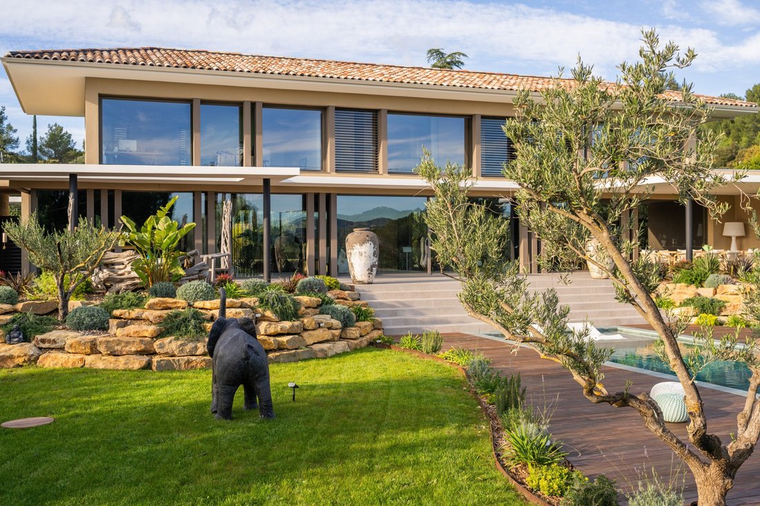 House in La Cadiere-d'Azur, Provence-Alpes-Côte d'Azur, France 4 - 17708744