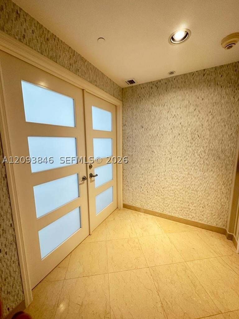 Condo in Bal Harbour, Florida, United States 4 - 18943016