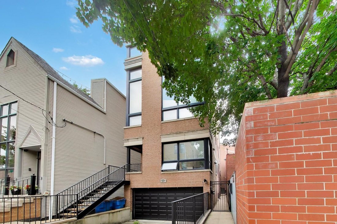 Condo in Chicago, Illinois, United States 2 - 18939656