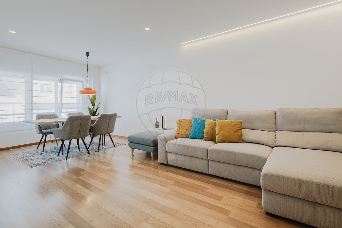 Apartment in Vila Franca de Xira, Lisbon, Portugal 2 - 18939596